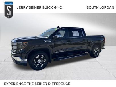 Used 2024 GMC Sierra 1500 SLE w/ Preferred Package
