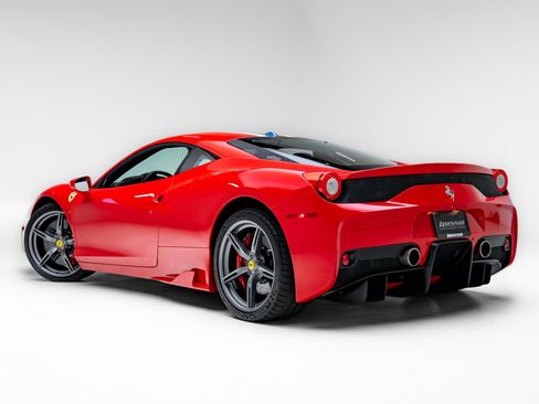 Used 2015 Ferrari 458 Speciale Coupe RWD image 61