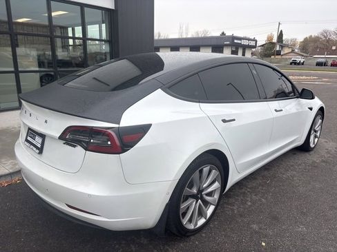 Used 2019 Tesla Model 3 Standard Range Plus image 9