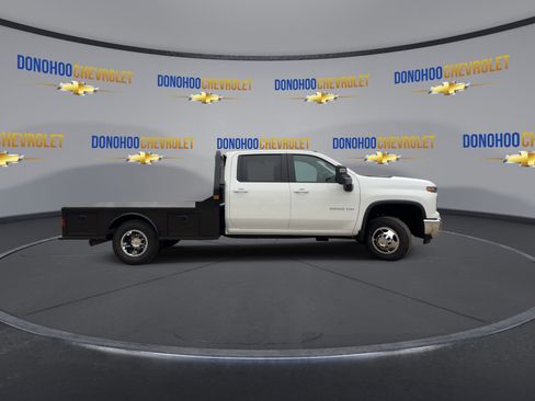 New 2026 Chevrolet Silverado 3500 LT w/ Convenience Package image 9