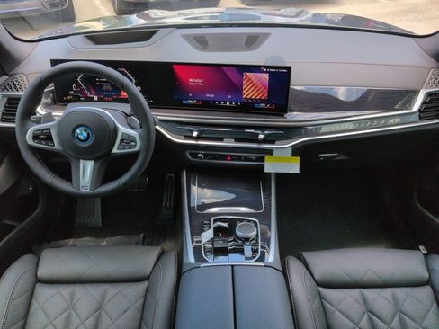 New 2026 BMW X5 xDrive50e w/ M Sport Package AWD/4WD image 15