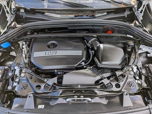 Certified 2025 BMW X1 xDrive28i w/ Technology Package image 25