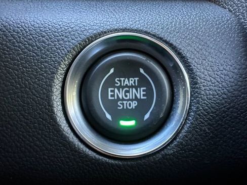 New 2026 GMC Acadia Denali w/ Super Cruise Package image 28