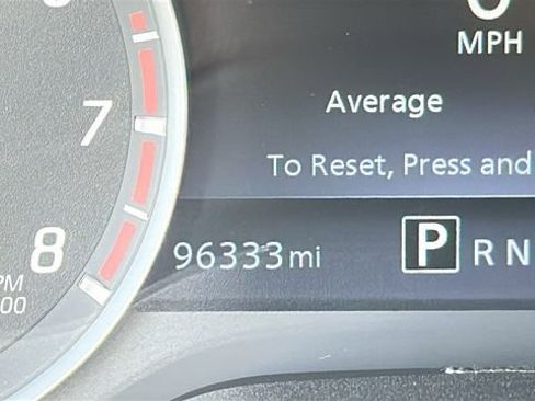 Used 2023 Nissan Titan Platinum Reserve w/ Moonroof Package image 27