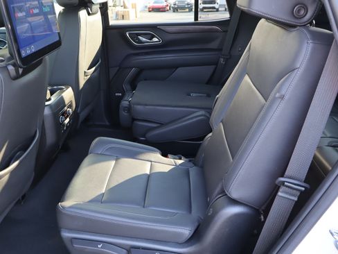 Used 2023 Chevrolet Tahoe Z71 w/ Luxury Package AWD/4WD image 34