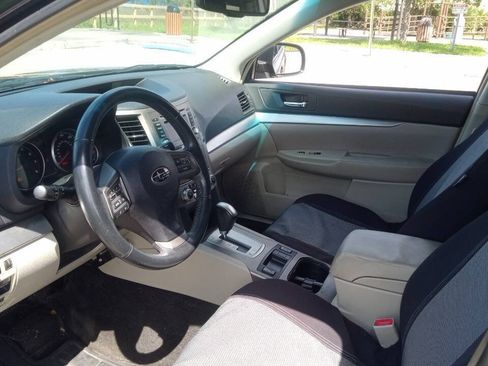 Used 2014 Subaru Outback 2.5i Premium w/ Popular Package #1A AWD/4WD image 12