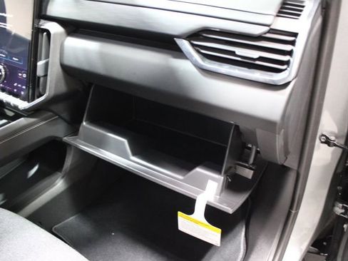 New 2026 GMC Acadia Elevation image 26