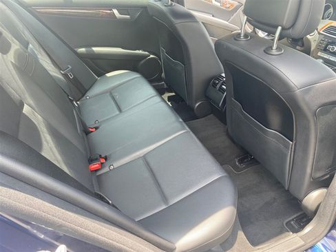 Used 2013 Mercedes-Benz C 300 4MATIC Sedan image 11