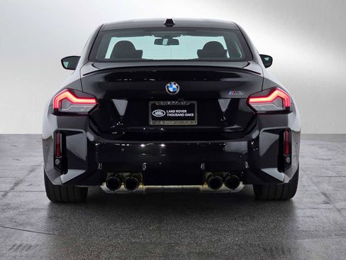Used 2025 BMW M2 w/ Lighting Package image 4