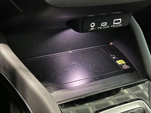 Used 2025 Subaru Forester Premium w/ Convenience Package #1 AWD/4WD image 24