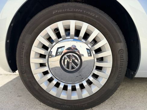 Used 2016 Volkswagen Beetle 1.8T SE image 19