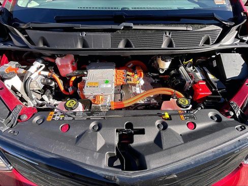 Used 2020 Chevrolet Bolt LT FWD image 9