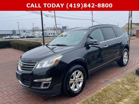 Used 2014 Chevrolet Traverse LT image 1