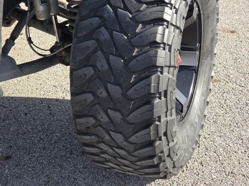 Used 2013 Jeep Wrangler Unlimited Rubicon w/ Max Tow Pkg image 9