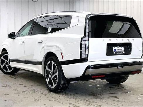 New 2026 Hyundai Ioniq 9 Calligraphy image 24