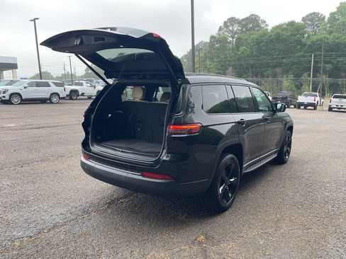 Used 2024 Jeep Grand Cherokee L Limited w/ Luxury Tech Group II AWD/4WD image 33