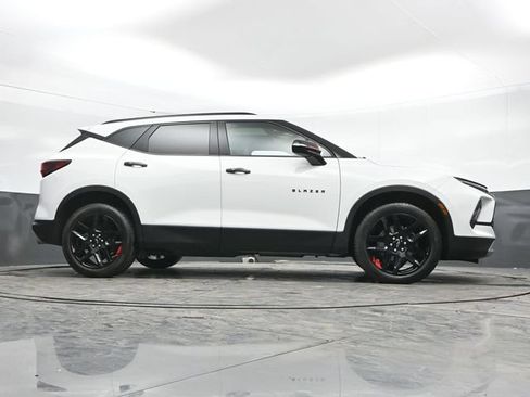 Used 2023 Chevrolet Blazer LT AWD/4WD image 48