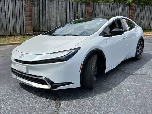 New 2026 Toyota Prius Plug-In Hybrid w/ Limited Premium Package FWD image 7