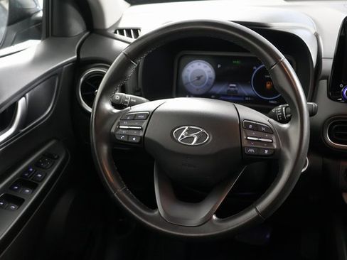 Used 2023 Hyundai Kona Limited image 10