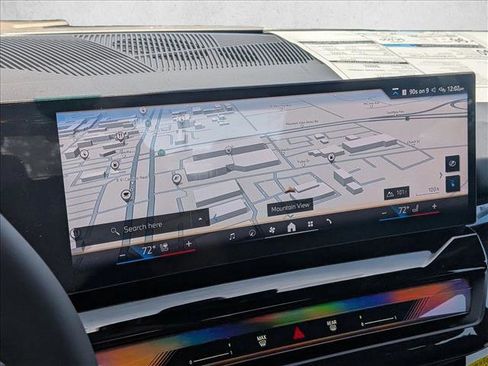 New 2026 BMW i5 eDrive40 AWD/4WD image 14