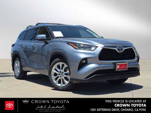 Used 2023 Toyota Highlander Limited w/ Protection Package #3 (TMS) AWD/4WD image 1