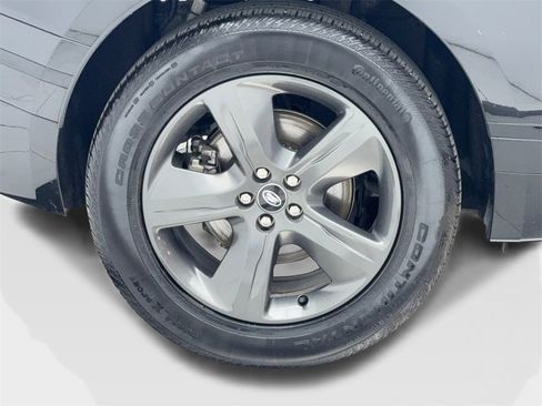 Used 2025 Land Rover Range Rover Velar Dynamic SE image 55