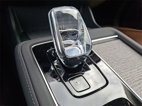 New 2026 Volvo XC90 B6 Ultra image 8