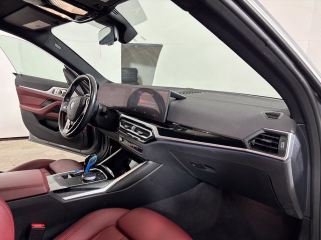 Used 2022 BMW i4 eDrive40 w/ Premium Package RWD image 22