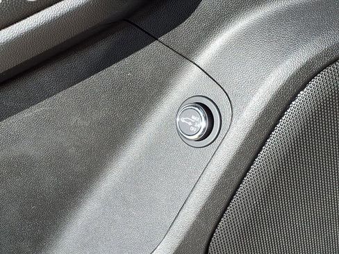 Used 2019 GMC Acadia SLT image 14