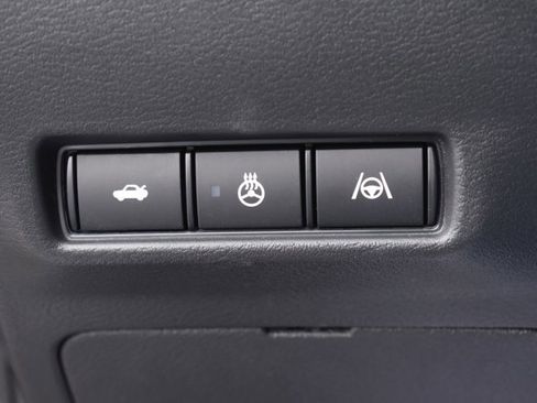 New 2026 Nissan Sentra SL w/ Floor Mat Package FWD image 28
