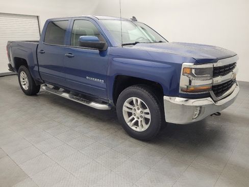 Used 2017 Chevrolet Silverado 1500 LT w/ All Star Edition image 11