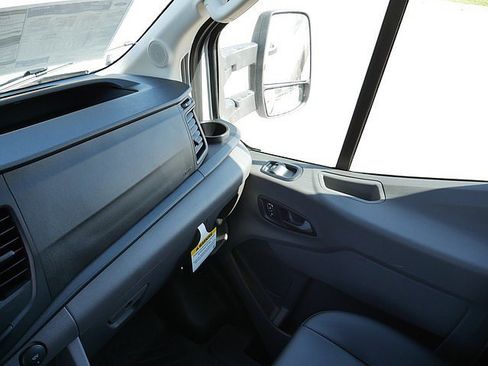 New 2025 Ford Transit 250 148 High Roof Extended image 24