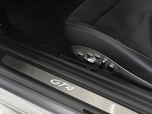 Used 2023 Porsche 718 Cayman GT4 image 24