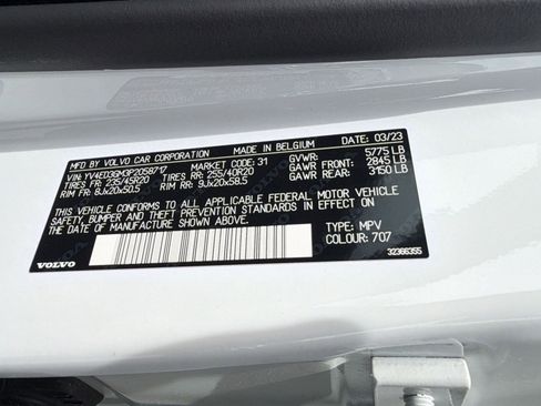 Certified 2023 Volvo C40 P8 Recharge Ultimate w/ Protection Package Premier AWD/4WD image 18