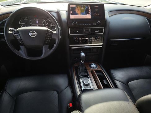 Used 2023 Nissan Armada SL w/ Captain's Chairs Package AWD/4WD image 16