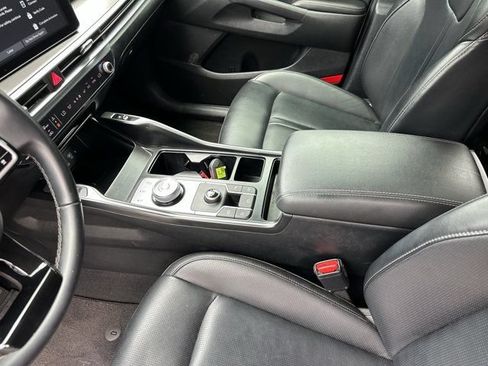 Used 2025 Kia Sorento EX w/ EX Panoramic Sunroof Package FWD image 24