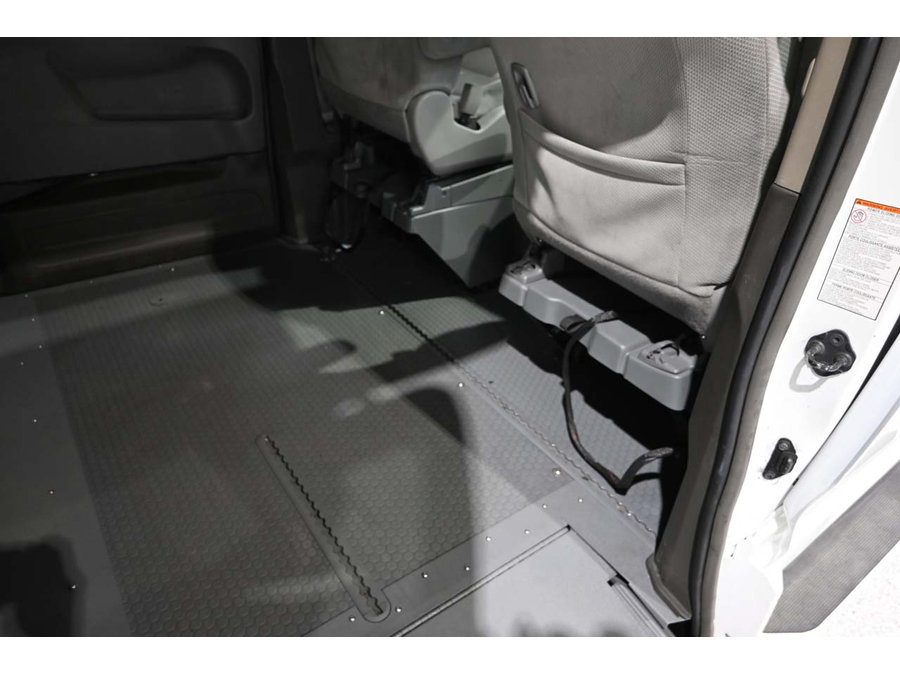 Used 2019 Toyota Sienna LE FWD image 19