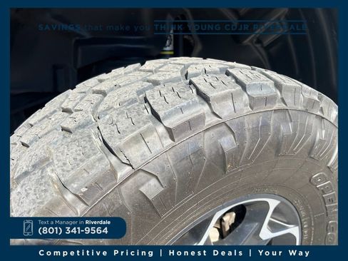 Used 2023 Jeep Wrangler Unlimited Rubicon 4xe w/ Steel Bumper Group image 27