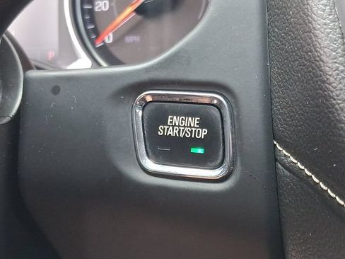 Certified 2023 GMC Acadia SLT AWD/4WD image 26