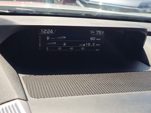 Used 2019 Subaru Ascent Limited AWD/4WD image 27