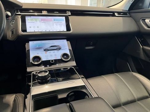 Used 2020 Land Rover Range Rover Velar S AWD/4WD image 37