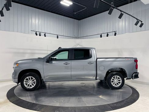 Used 2026 Chevrolet Silverado 1500 RST AWD/4WD image 16
