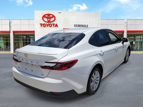 Used 2025 Toyota Camry LE w/ Convenience Package FWD image 3