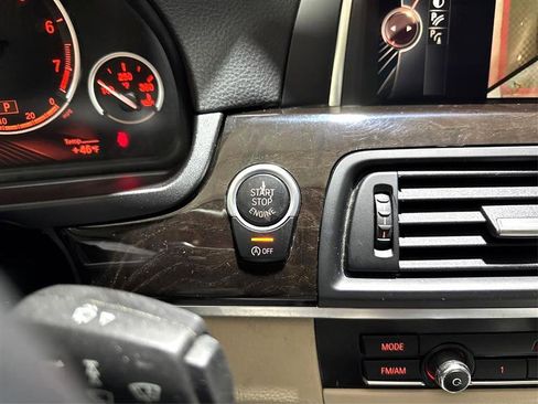 Used 2016 BMW 528i Sedan image 28