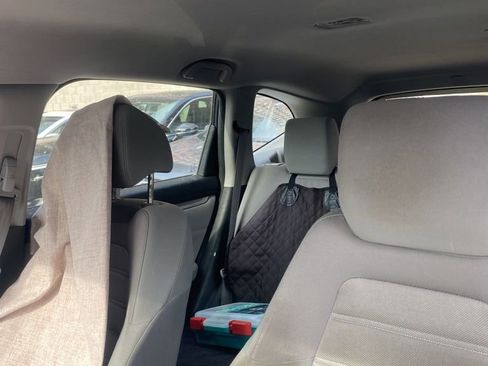 Used 2018 Honda CR-V LX image 17