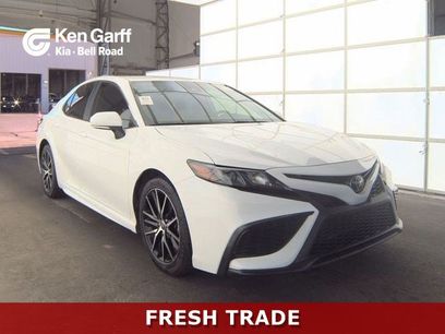 Used 2022 Toyota Camry SE