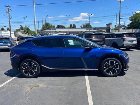 Certified 2024 Kia EV6 Wind w/ Wind Technology Package RWD image 4