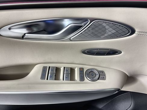 New 2026 Genesis GV70 2.5T Select AWD/4WD image 15
