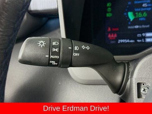Used 2025 Toyota Tundra Platinum AWD/4WD image 15