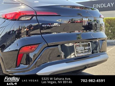 Used 2024 Buick Envista Sport Touring w/ Convenience I Package FWD image 7